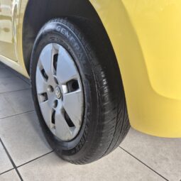 
										Volkswagen Up! 1.0 12v E-Flex move up! 4p full									
