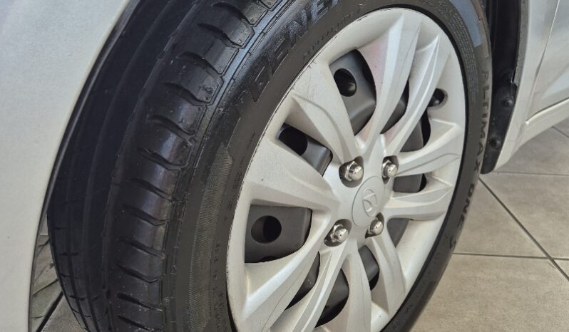 
								Hyundai HB20 1.6 Comfort Plus (Flex) full									