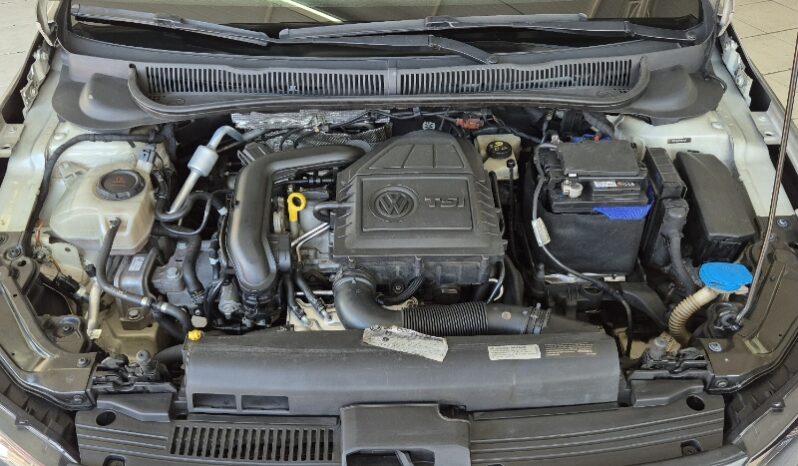 
								Volkswagen Polo 1.0 200 TSI Highline (Aut) (Flex) full									