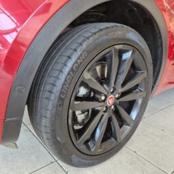 
										Jaguar E-Pace 2.0 P250 R-Dynamic S 4WD full									
