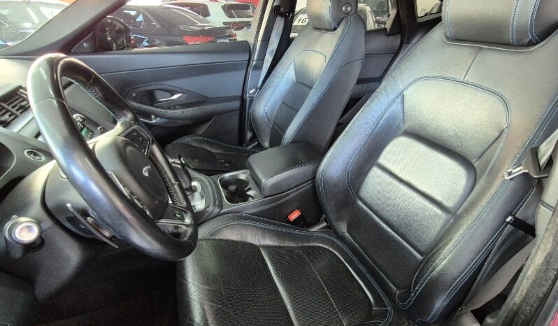 
								Jaguar E-Pace 2.0 P250 R-Dynamic S 4WD full									