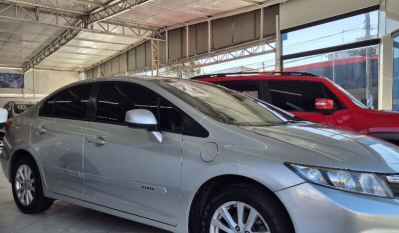 
								Honda Civic New  LXS 1.8 16V i-VTEC (Aut) (Flex) full									