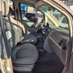 
										Fiat Idea Attractive 1.4 8V (Flex) full									