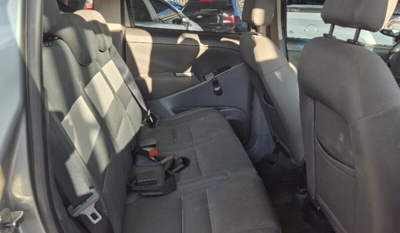 
								Fiat Idea Attractive 1.4 8V (Flex) full									