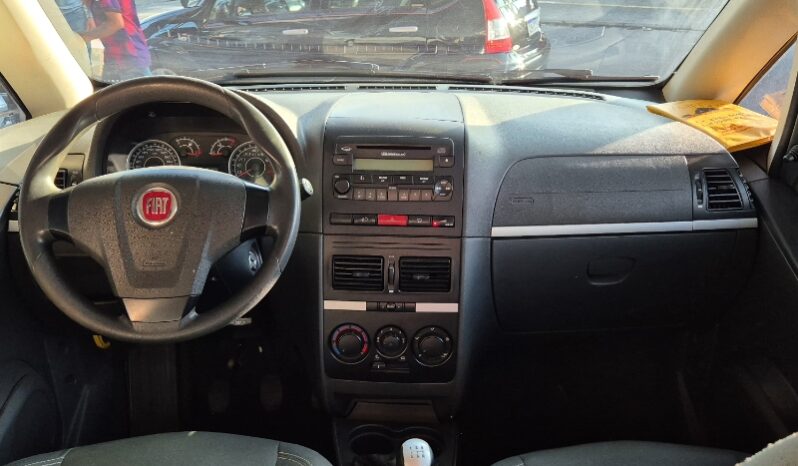 
								Fiat Idea Attractive 1.4 8V (Flex) full									
