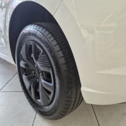 
										Volkswagen Polo Track 1.0 Flex 12V 5p full									