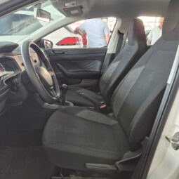 
										Volkswagen Polo Track 1.0 Flex 12V 5p full									