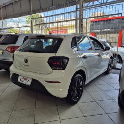 
										Volkswagen Polo Track 1.0 Flex 12V 5p full									
