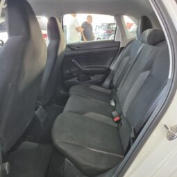 
										Volkswagen Polo Track 1.0 Flex 12V 5p full									
