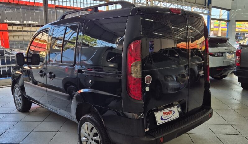 
								Fiat Doblò Essence 1.8 16V (Flex) full									