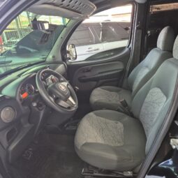 
										Fiat Doblò Essence 1.8 16V (Flex) full									