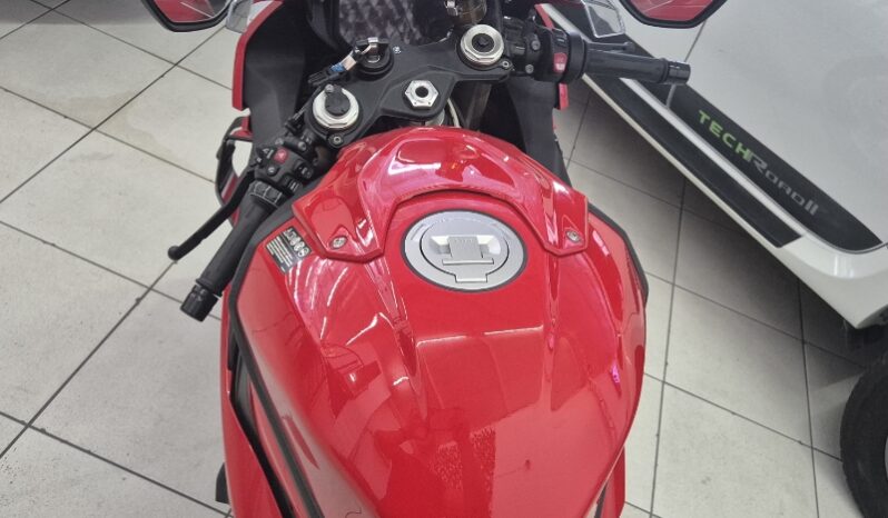 
								BMW S 1000 RR Premium full									