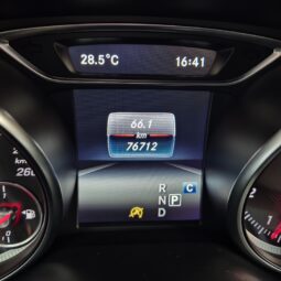 
										Mercedes-Benz CLA 180 1.6 CGI GASOLINA 7G-DCT full									