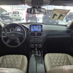 
										Mercedes-Benz Classe C C 180 CGI Classic Blue Efficiency full									