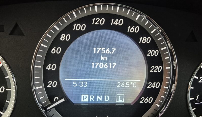 
								Mercedes-Benz Classe C C 180 CGI Classic Blue Efficiency full									