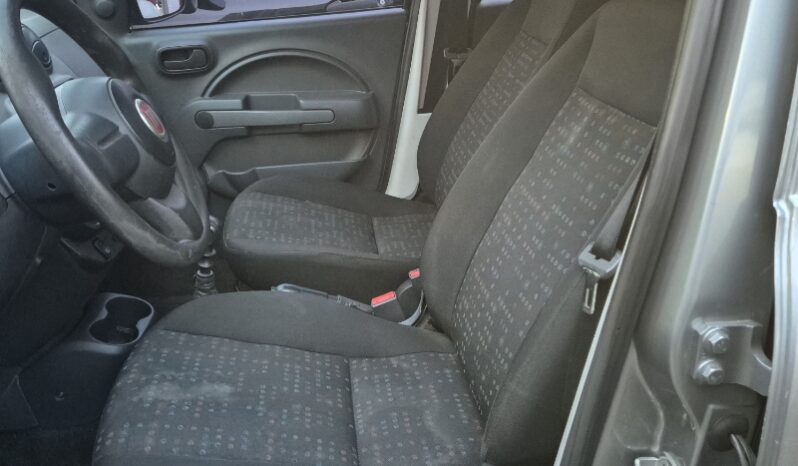 
								Fiat Uno Vivace 1.0 8V (Flex) 4p full									