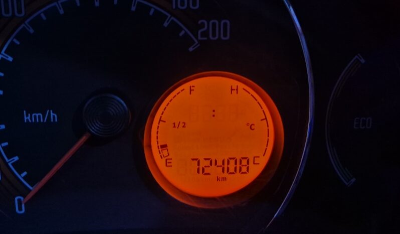 
								Fiat Uno Vivace 1.0 8V (Flex) 4p full									