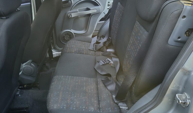 
								Fiat Uno Vivace 1.0 8V (Flex) 4p full									