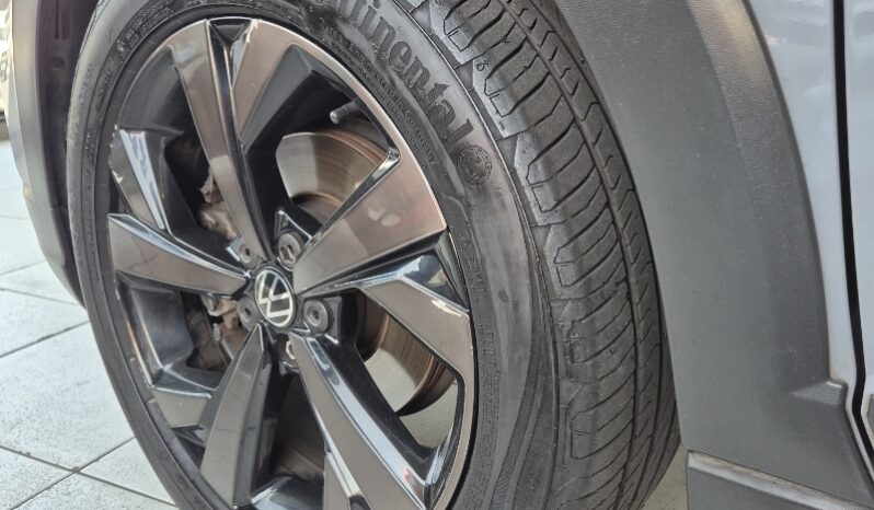 
								Volkswagen Nivus Highline 1.0 Turbo (Aut.) full									