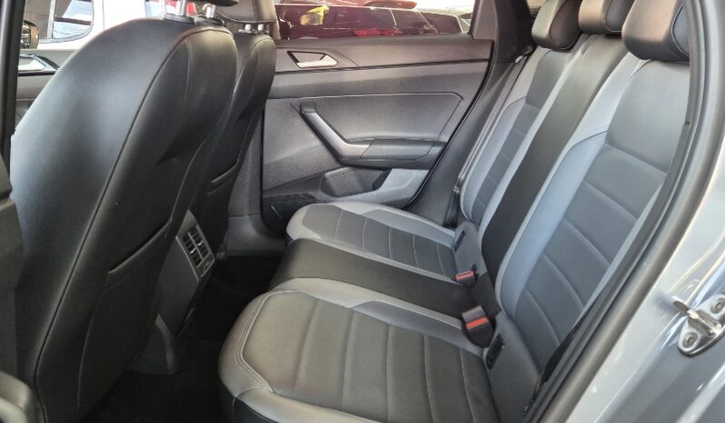 
								Volkswagen Nivus Highline 1.0 Turbo (Aut.) full									