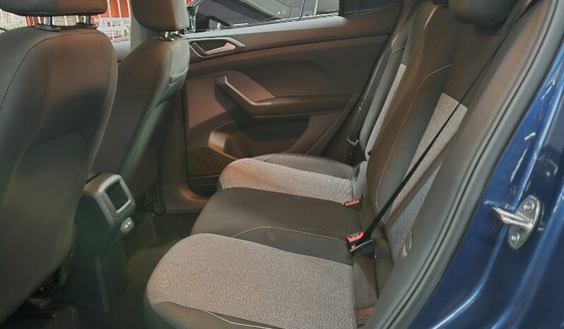 
								Volkswagen T-Cross 1.0 200 TSI 12V (Aut) (Flex) full									