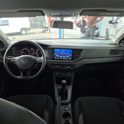 
										Volkswagen Polo Track 1.0 Flex 12V 5p full									