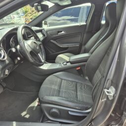 
										Mercedes-Benz GLA 200 GLA 200 1.6 Advance full									