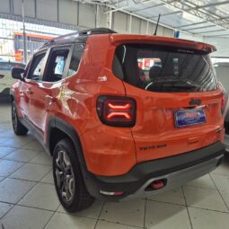 
										Jeep Renegade Trailhawk T270 4×4 AT9 full									