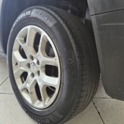 
										Jeep Renegade Sport 1.8 4×2 (Aut) (Flex) full									