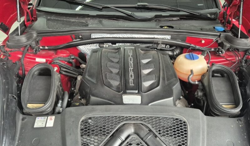 
								Porsche Macan 3.0 V6 GTS PDK 4WD full									