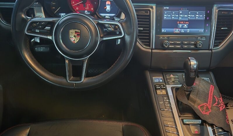 
								Porsche Macan 3.0 V6 GTS PDK 4WD full									