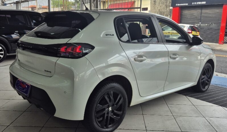 
								Peugeot 208 Style 1.0 (Flex) full									