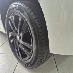 
										Peugeot 208 Style 1.0 (Flex) full									