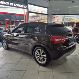 
										Mercedes-Benz GLA 200 GLA 200 1.6 Advance full									