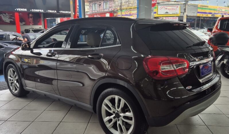 
								Mercedes-Benz GLA 200 GLA 200 1.6 Advance full									