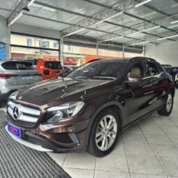 
										Mercedes-Benz GLA 200 GLA 200 1.6 Advance full									