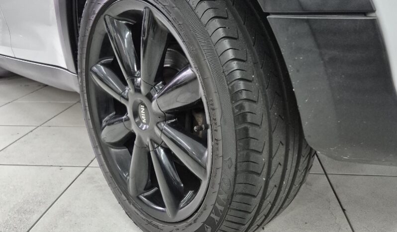 
								MINI Cooper Countryman Cooper  1.6 S Top full									