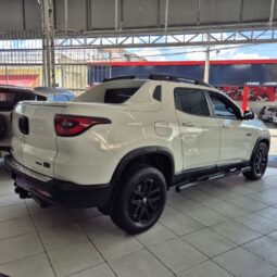 
										Fiat Toro Ultra 2.0 TDI 4×4 (Aut) full									