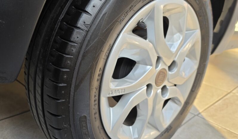 
								Fiat Mobi Evo Way On 1.0 (Flex) full									