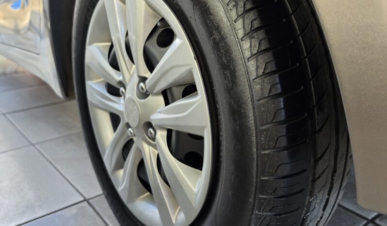 
								Hyundai HB20 1.0 Comfort (Flex) full									