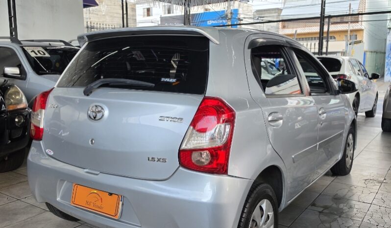 
								Toyota Etios XS 1.5 (Flex) full									