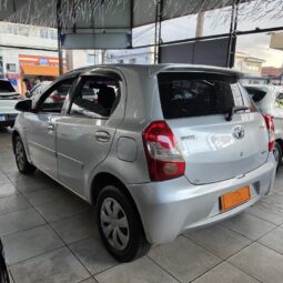 
										Toyota Etios XS 1.5 (Flex) full									