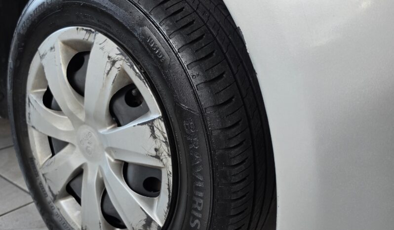 
								Toyota Etios XS 1.5 (Flex) full									