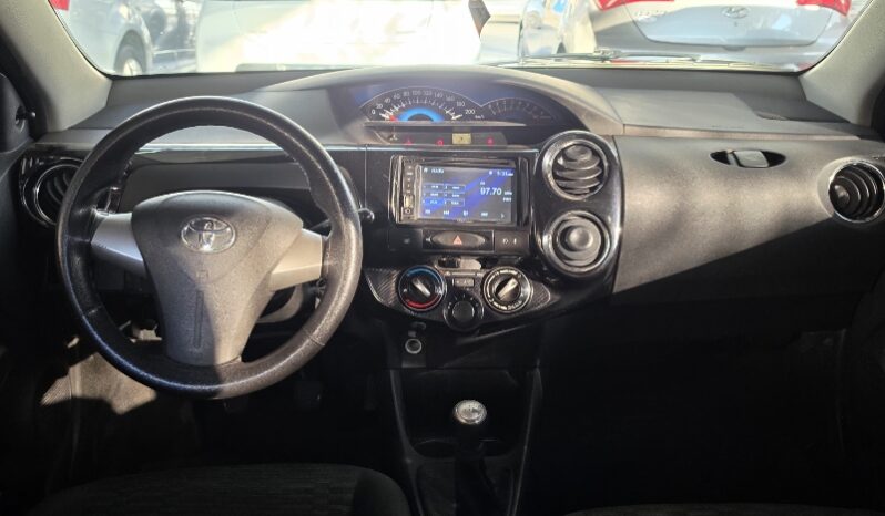 
								Toyota Etios XS 1.5 (Flex) full									