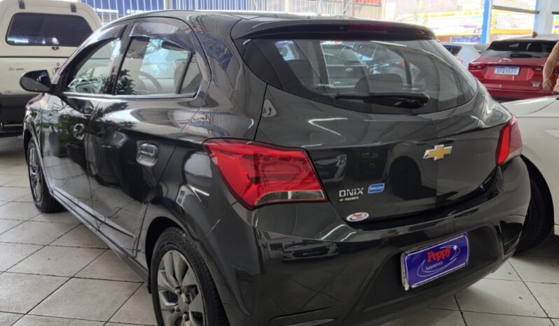 
								Chevrolet Onix 1.4 Advantage SPE/4 (Aut) full									