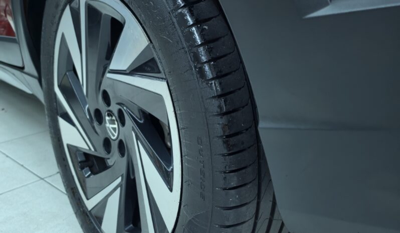 
								Volkswagen Nivus Highline 200 TSI full									