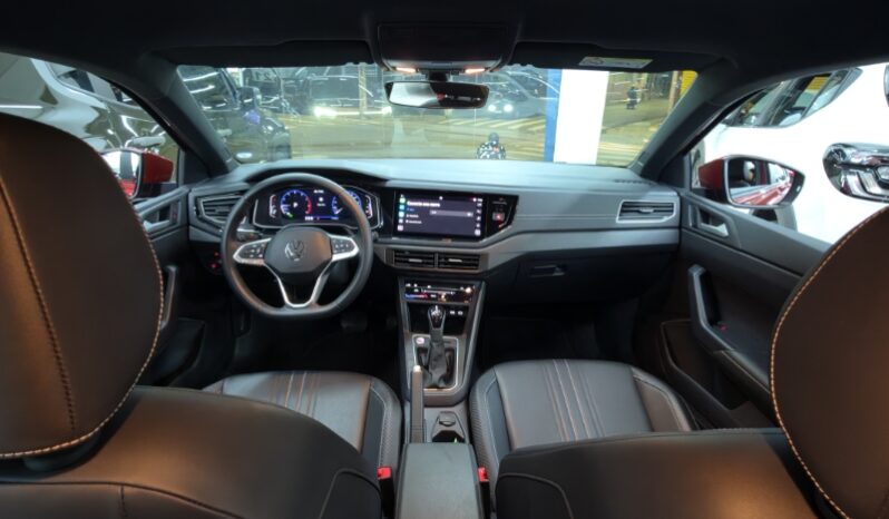 
								Volkswagen Nivus Highline 200 TSI full									