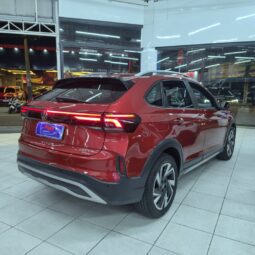 
										Volkswagen Nivus Highline 200 TSI full									