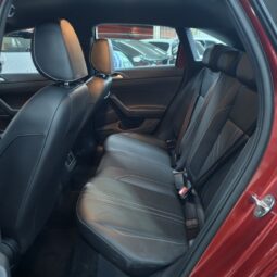 
										Volkswagen Nivus Highline 200 TSI full									