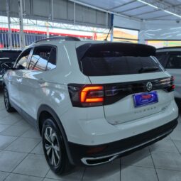 
										Volkswagen T-Cross 1.0 200 TSI Comfortline (Aut) (Flex) full									